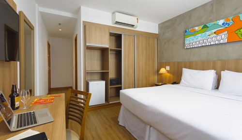 Habitación doble superior, 1 cama doble, balcón