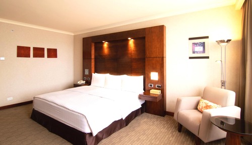 Swiss Executive Room, Habitación ejecutiva, 1 cama de matrimonio grande, Acceso al salón del club