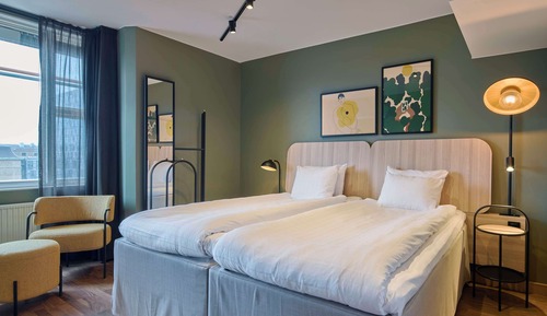 Suite junior, 1 cama de matrimonio grande con sofá cama