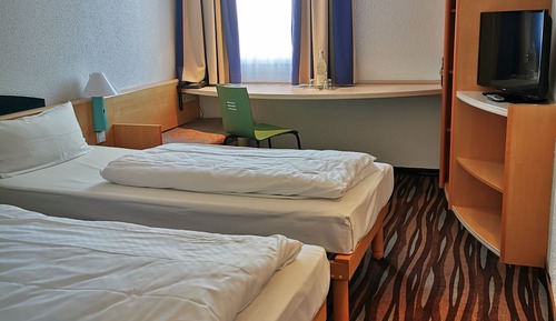 Habitación con 2 camas individuales