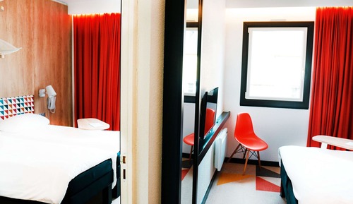 Suite estándar, 2 camas dobles, habitaciones comunicadas
