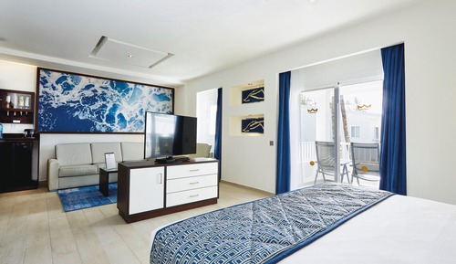 Suite junior (U)
