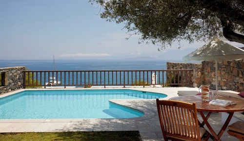 One Bedroom Royalty Villa Heatable Private Pool