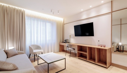 Master Junior Suite