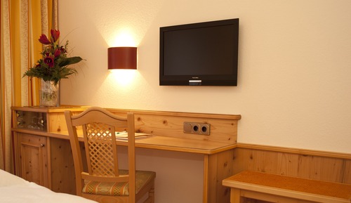 Habitación estándar con 1 cama doble o 2 individuales