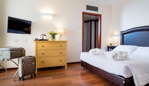 Suite junior, 1 cama doble o 2 individuales