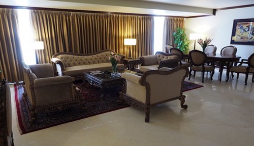 Suite Deluxe, 1 cama de matrimonio grande, acceso al Business Lounge