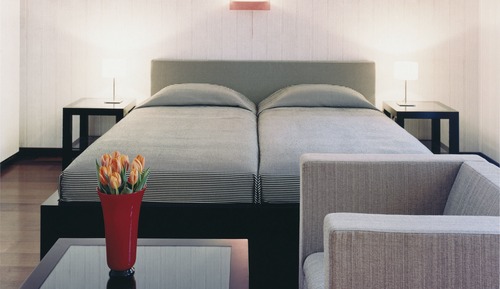 Habitación superior con 1 cama doble o 2 individuales