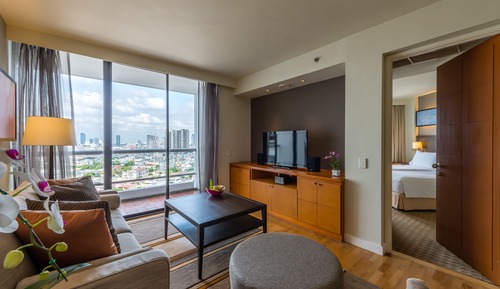 Deluxe 1-Bedroom Twin