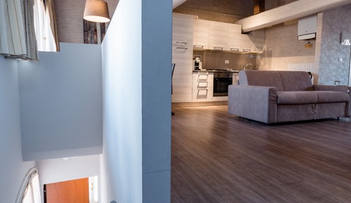 Estudio, en edificio anexo (2 pax )