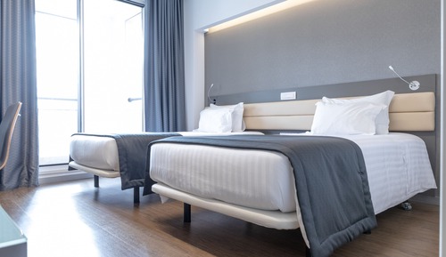 Habitación superior con 2 camas individuales