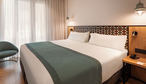 Habitación Premium con 1 cama doble o 2 individuales
