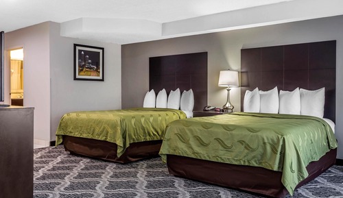 Suite, varias camas, no fumadores (2 Queen Beds, Sofa Bed)