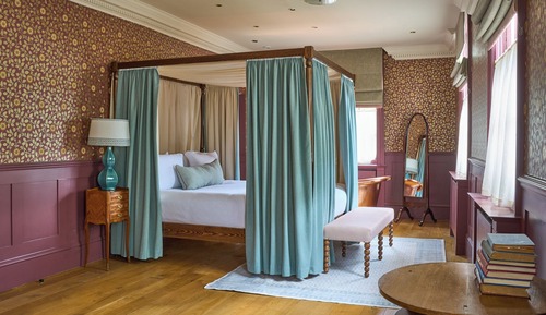 Thomas Wolsey Suite