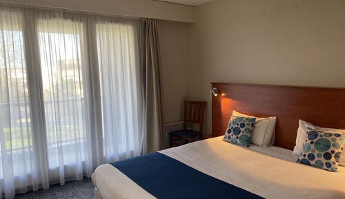 Habitación clásica con 1 cama doble o 2 individuales