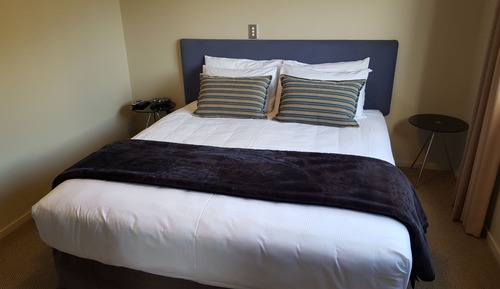 Apartamento básico, 1 cama de matrimonio grande