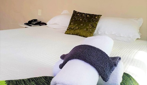 Habitación, 1 cama de matrimonio grande, bañera de hidromasaje (Penthouse)