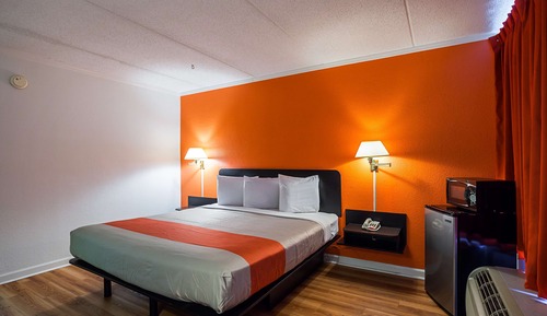 Habitación estándar, 1 cama de matrimonio grande, accesible para personas con discapacidad