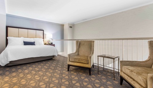 Suite (Hospitality Loft)
