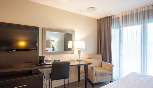 Deluxe Room, 2 Double Beds, Non Smoking (Water Front, PETS ALLOWED)