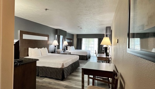 Habitación estándar, varias camas, no fumadores, balcón