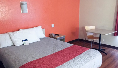 Habitación estándar, 2 camas de matrimonio, accesible para personas con discapacidad, no fumadores