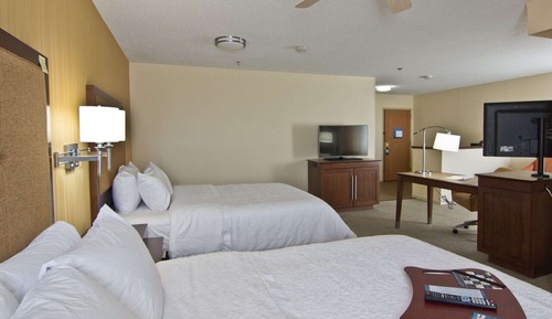 Suite, 2 camas de matrimonio (No Kitchen, Tub/Shower Combo)