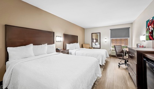 Habitación Premium, 2 camas de matrimonio (Upgraded Bedding & Snack, Smoke Free)