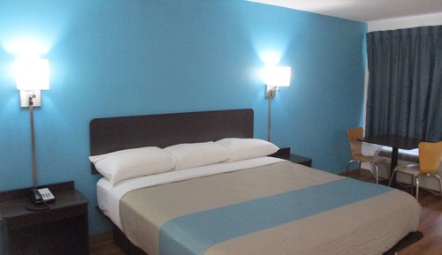 Habitación Deluxe, 1 cama de matrimonio grande, fumadores, frigorífico y microondas