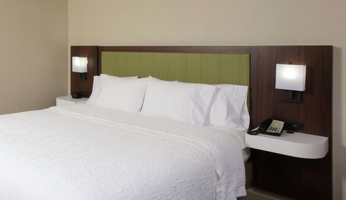 Suite estudio, 1 cama de matrimonio grande, vistas al río