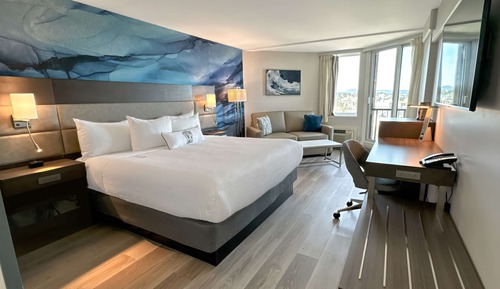 Habitación, 1 cama de matrimonio grande con sofá cama (Coast King)
