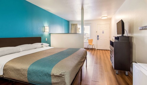 Habitación Deluxe, 1 cama de matrimonio grande, no fumadores, frigorífico y microondas