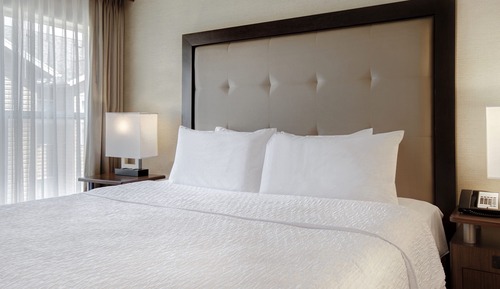 Suite, 1 cama de matrimonio grande, accesible para personas con discapacidad (Hearing)