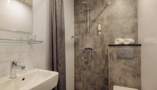 Cosy Souterrain Room