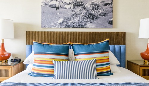 Habitación superior, 1 cama de matrimonio grande (Partial View King)