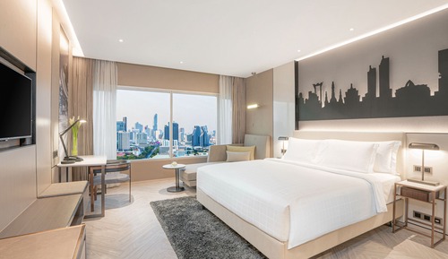 Grand Deluxe King Bed 