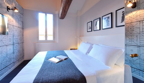 Apartamento de lujo, en edificio anexo