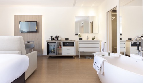 Habitación Premium, vistas al mar (Grand) (2 Adults + 2 Children)