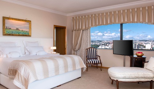 Suite presidencial, vistas al río (Suite)