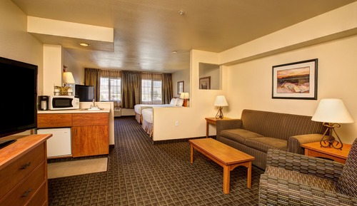 Suite junior, 2 camas de matrimonio, bañera de hidromasaje