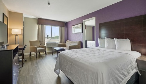 Suite familiar, varias camas, no fumadores