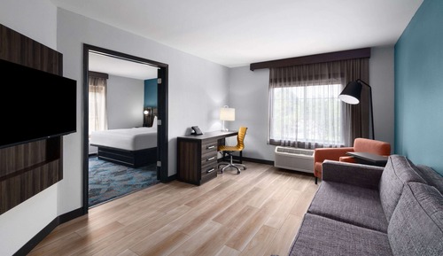 Suite, 1 cama de matrimonio grande con sofá cama, no fumadores