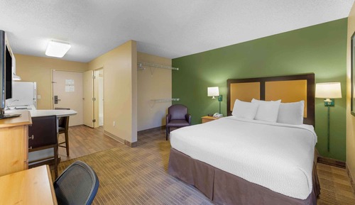 Standard Studio, 1 Queen Bed, Accessible