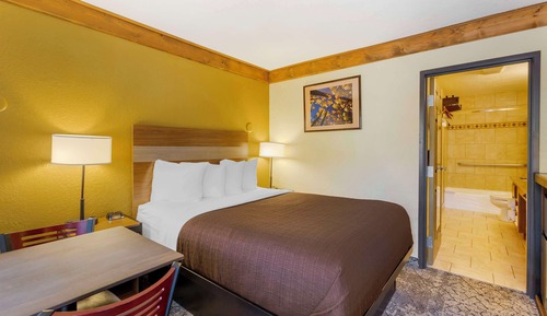 Habitación estándar, 1 cama de matrimonio grande, accesible para personas con discapacidad, bañera