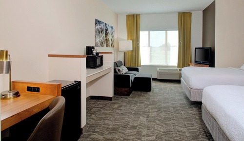 Suite, varias camas (Mobility/Hearing Accessible, Tub)