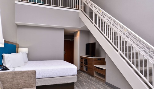 Suite, 1 cama de matrimonio grande, balcón