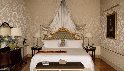 Suite Signature