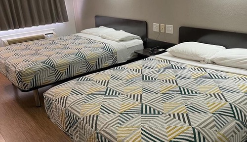 Habitación estándar, 2 camas de matrimonio, accesible para personas con discapacidad, no fumadores