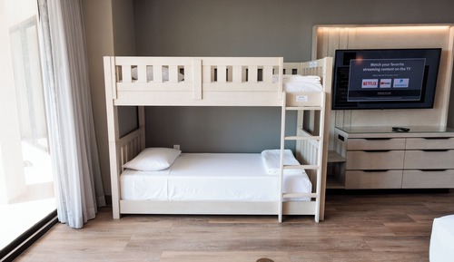 Family Bunk Bed Suite