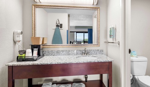 Habitación estándar, 2 camas de matrimonio, no fumadores, frigorífico y microondas